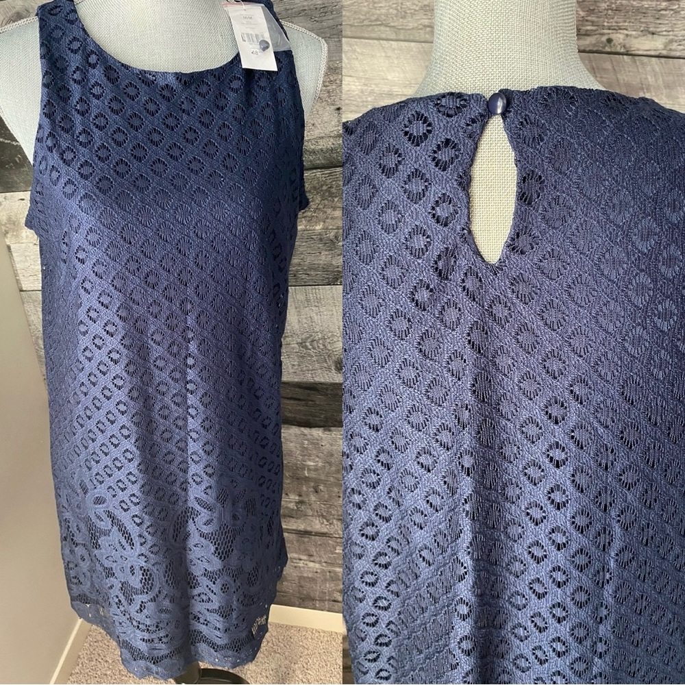 Size M navy NEW dress